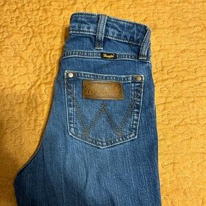Wrangler Classic Blue Jeans with Signature Stitching